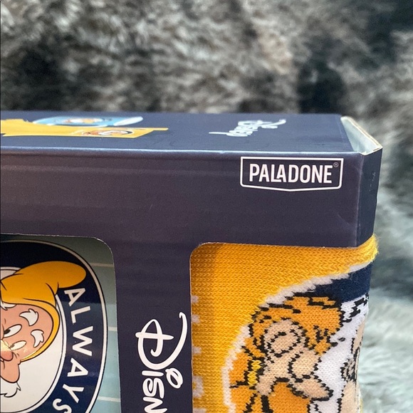 Disney Happy Mug & Socks Set - Picture 11 of 15